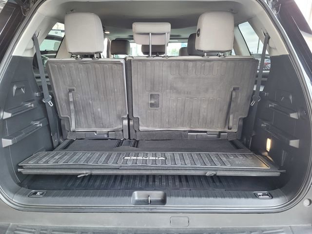 Used 2023 Toyota Sequoia SR5 image 19