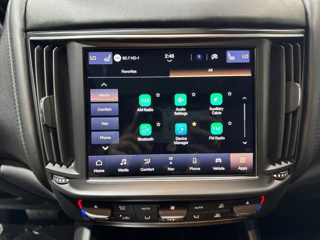 Used 2021 Maserati Levante GranLusso image 65