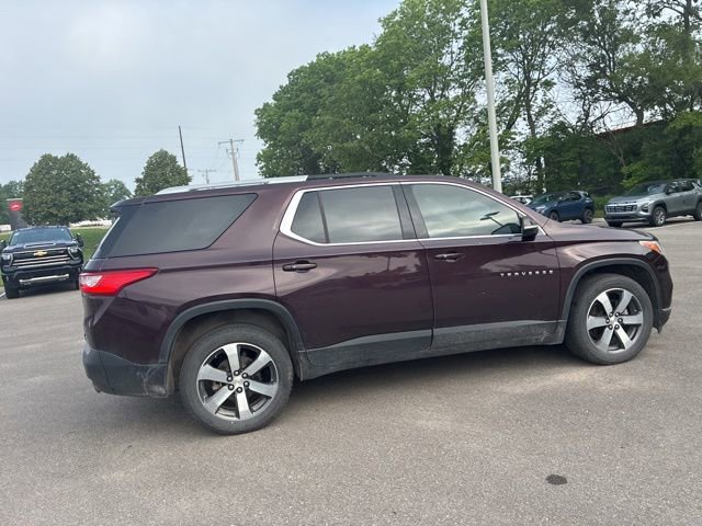 Used 2018 Chevrolet Traverse LT w/ LPO, Floor Liner Package AWD/4WD image 8