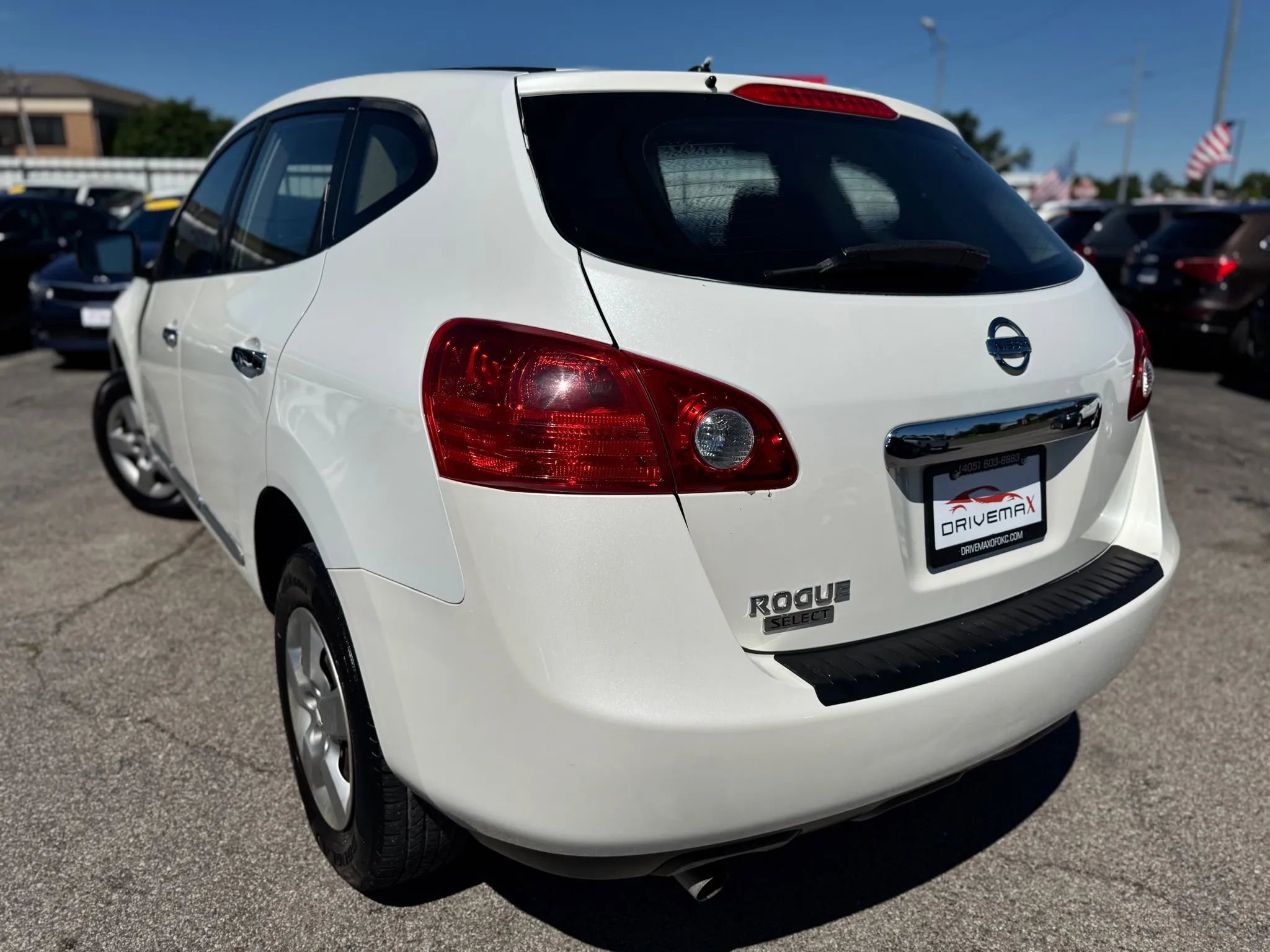Used 2015 Nissan Rogue S image 5