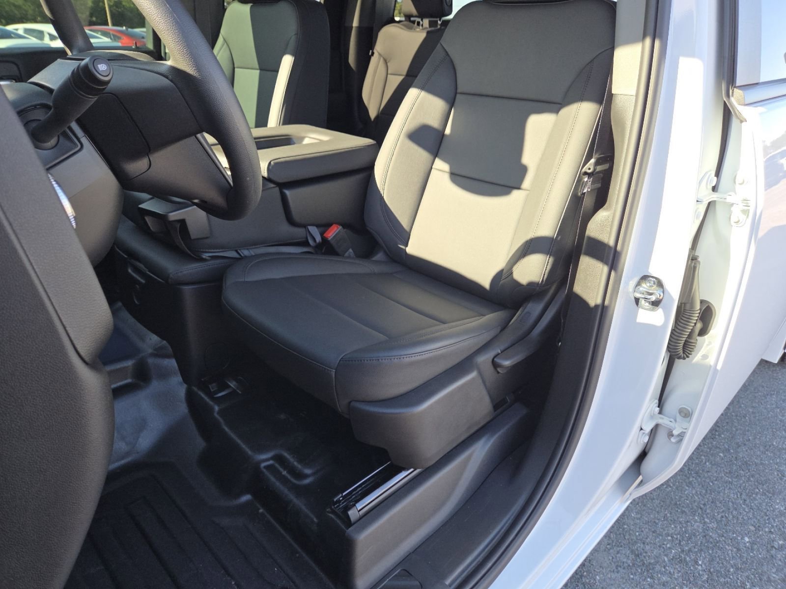 New 2026 GMC Sierra 2500 Pro w/ Convenience Package image 32