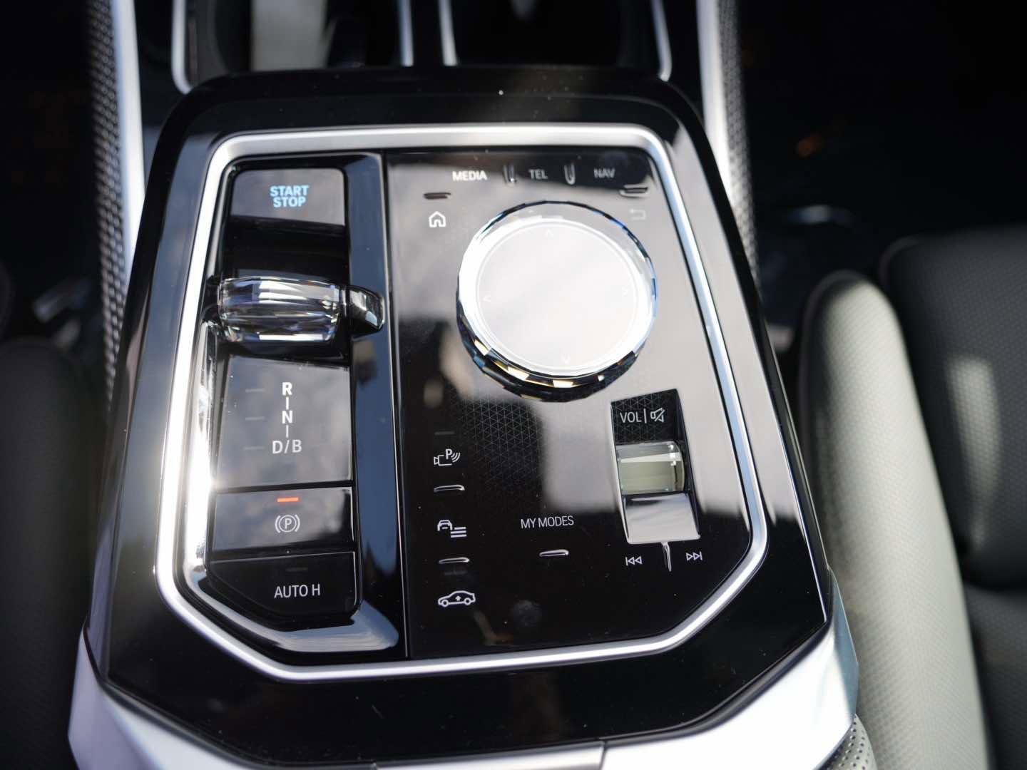 Used 2025 BMW i7 M70 image 19