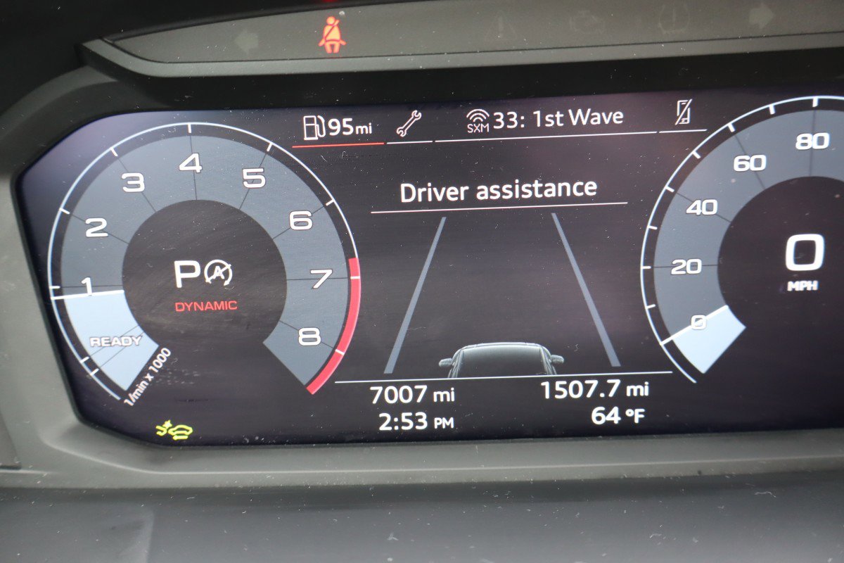 Used 2025 Audi Q3 2.0T Premium w/ Convenience Package image 15