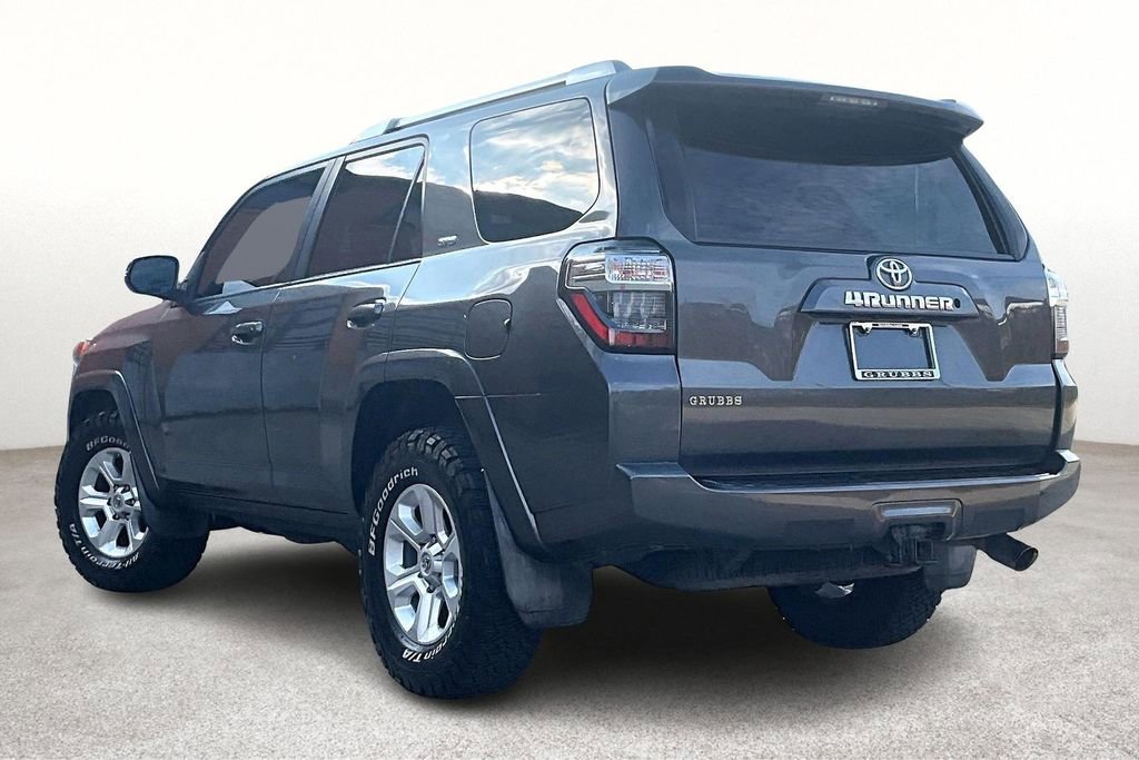 Used 2018 Toyota 4Runner SR5 Premium image 16