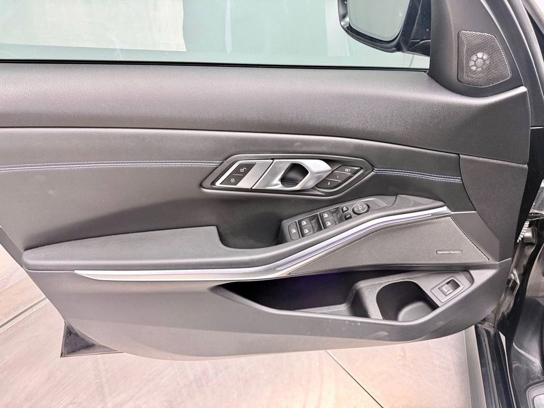 Used 2022 BMW M340i xDrive image 15