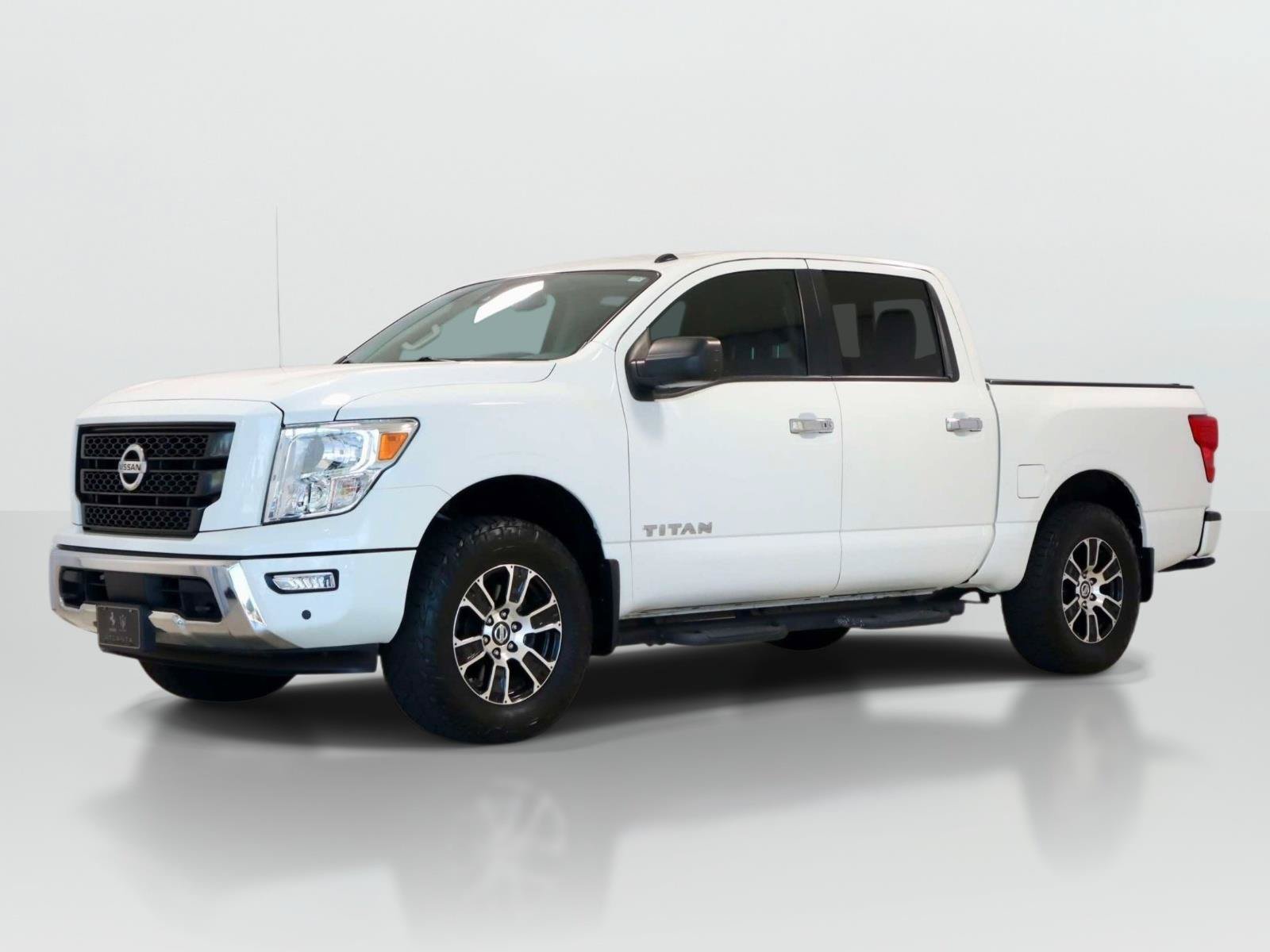Used 2021 Nissan Titan SV w/ SV Convenience Package AWD/4WD image 1
