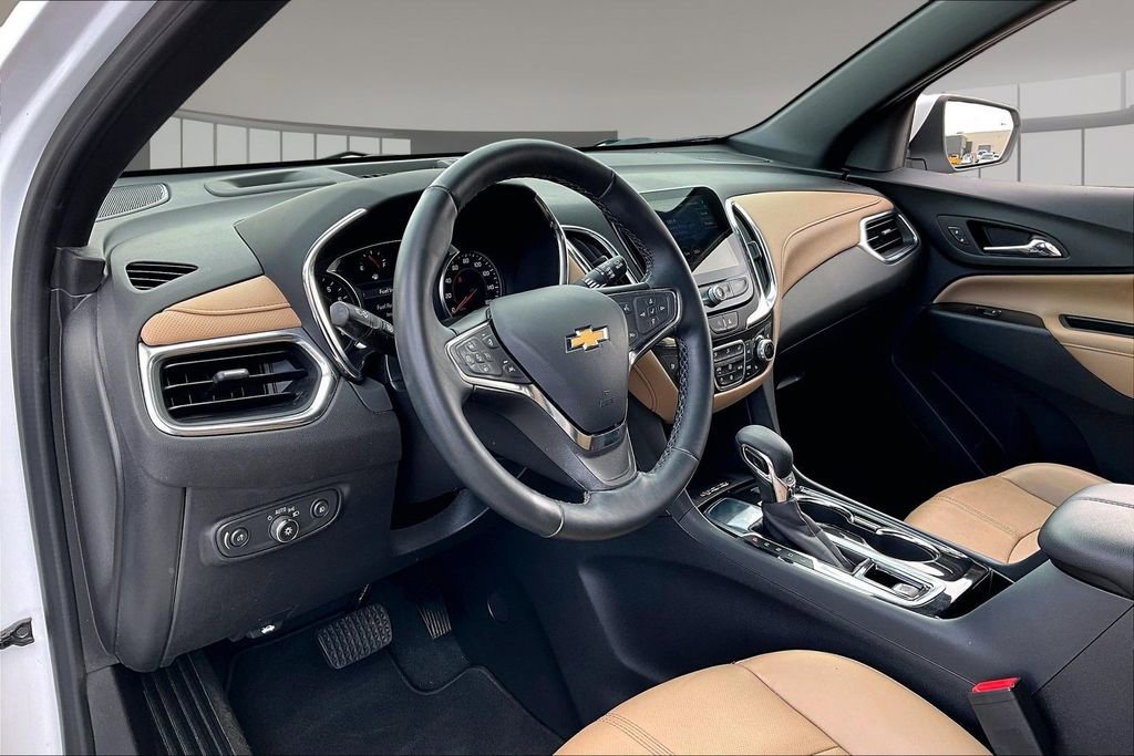 Used 2024 Chevrolet Equinox Premier image 13