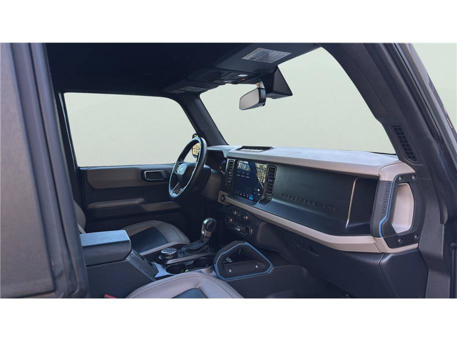 Used 2022 Ford Bronco Wildtrak AWD/4WD image 27