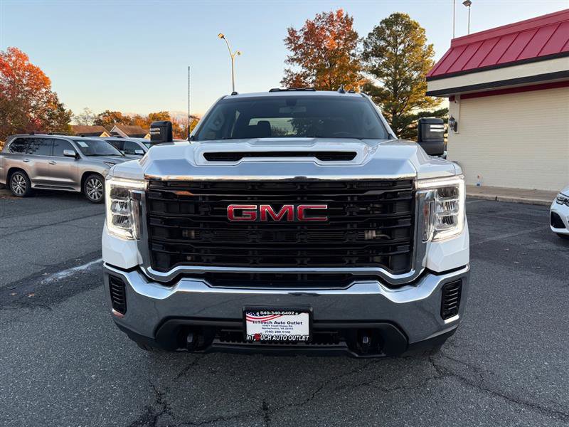 Used 2022 GMC Sierra 3500 Pro w/ Convenience Package image 2