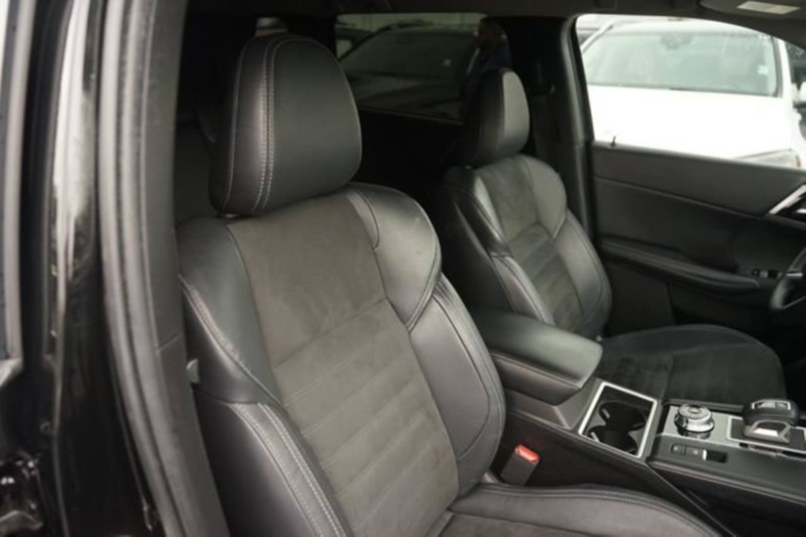 Used 2022 Mitsubishi Outlander SE FWD image 21