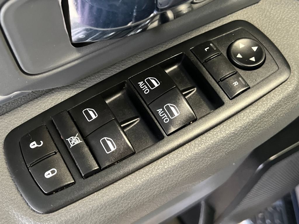 Used 2017 RAM 1500 Big Horn image 39