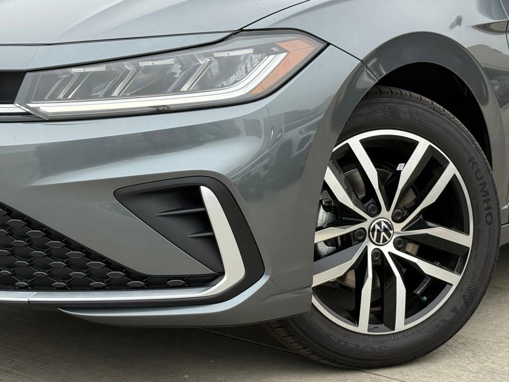 New 2026 Volkswagen Jetta SE image 5