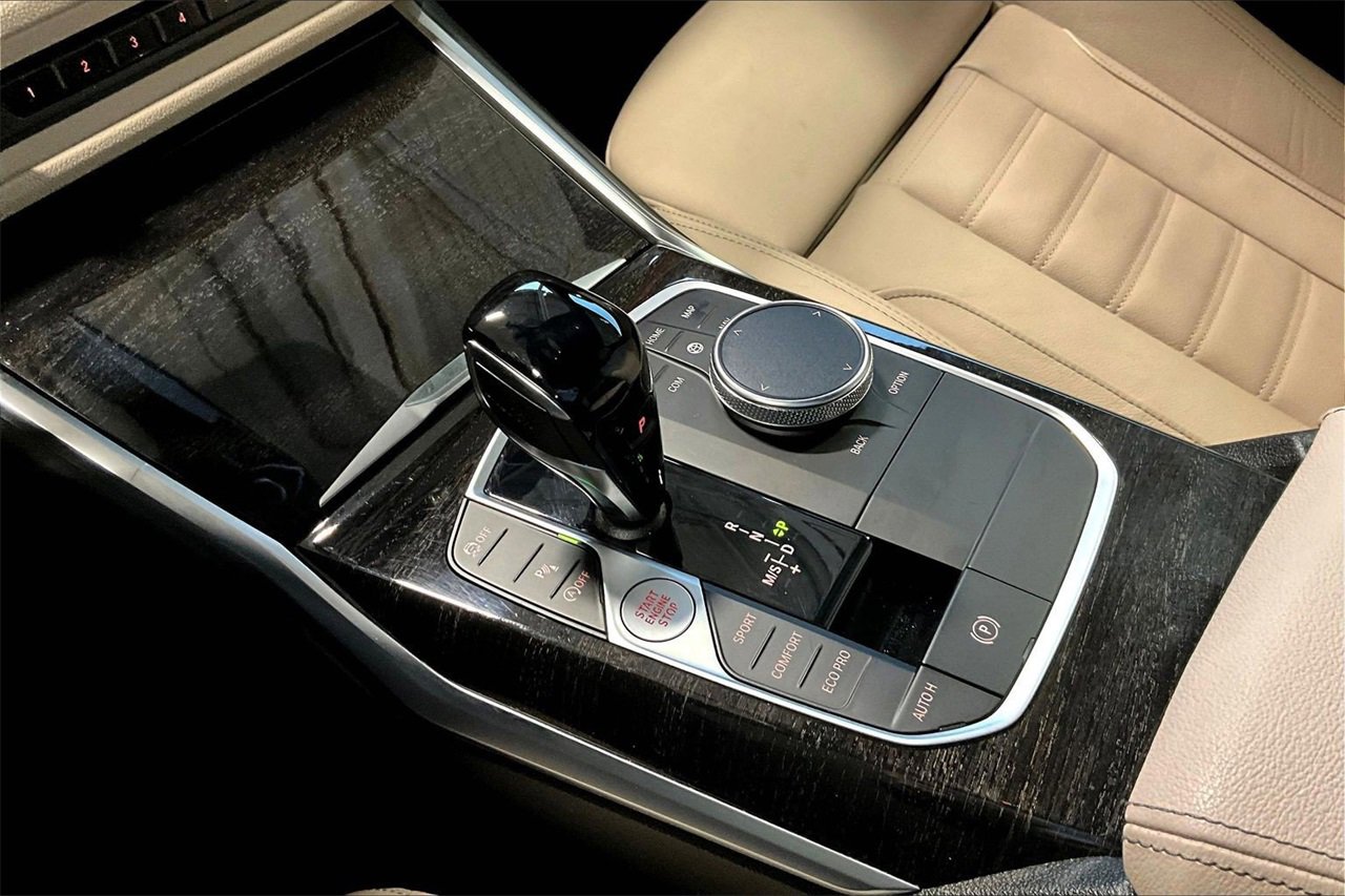 Used 2022 BMW 330i Sedan w/ Premium Package 2 image 29