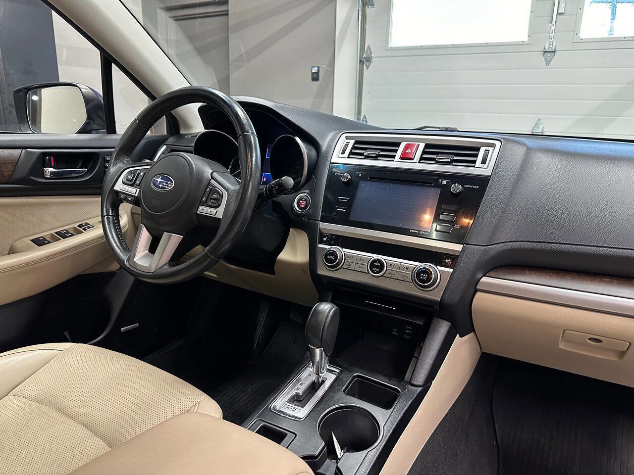 Used 2017 Subaru Outback 2.5i Limited image 22