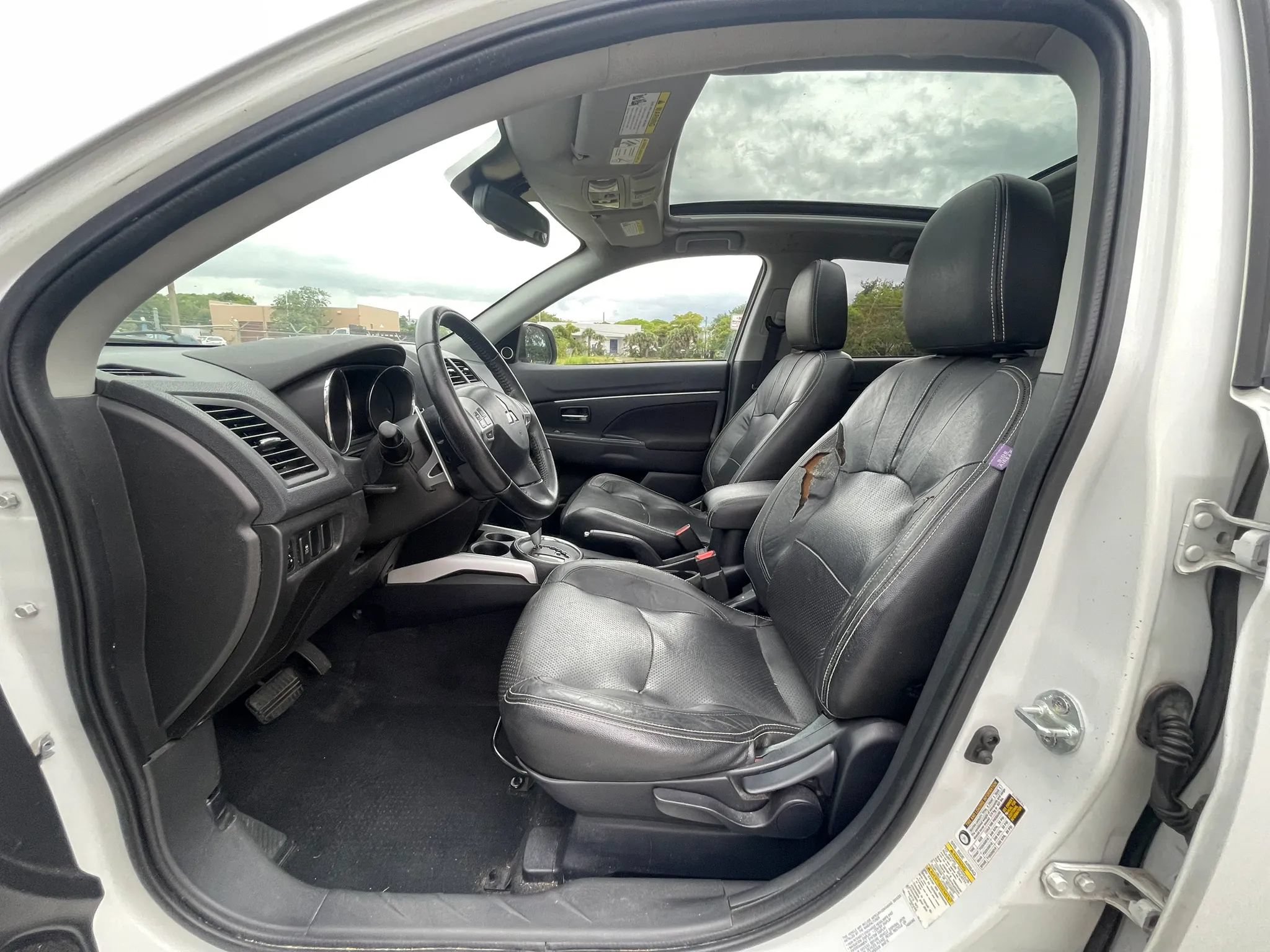Used 2012 Mitsubishi Outlander Sport SE FWD image 28
