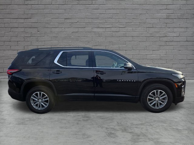 Used 2023 Chevrolet Traverse LT FWD image 7