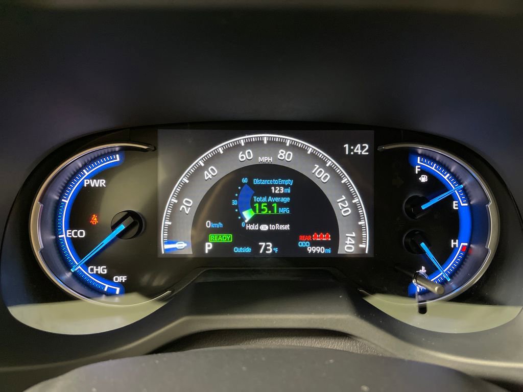 Certified 2025 Toyota RAV4 LE AWD/4WD image 18