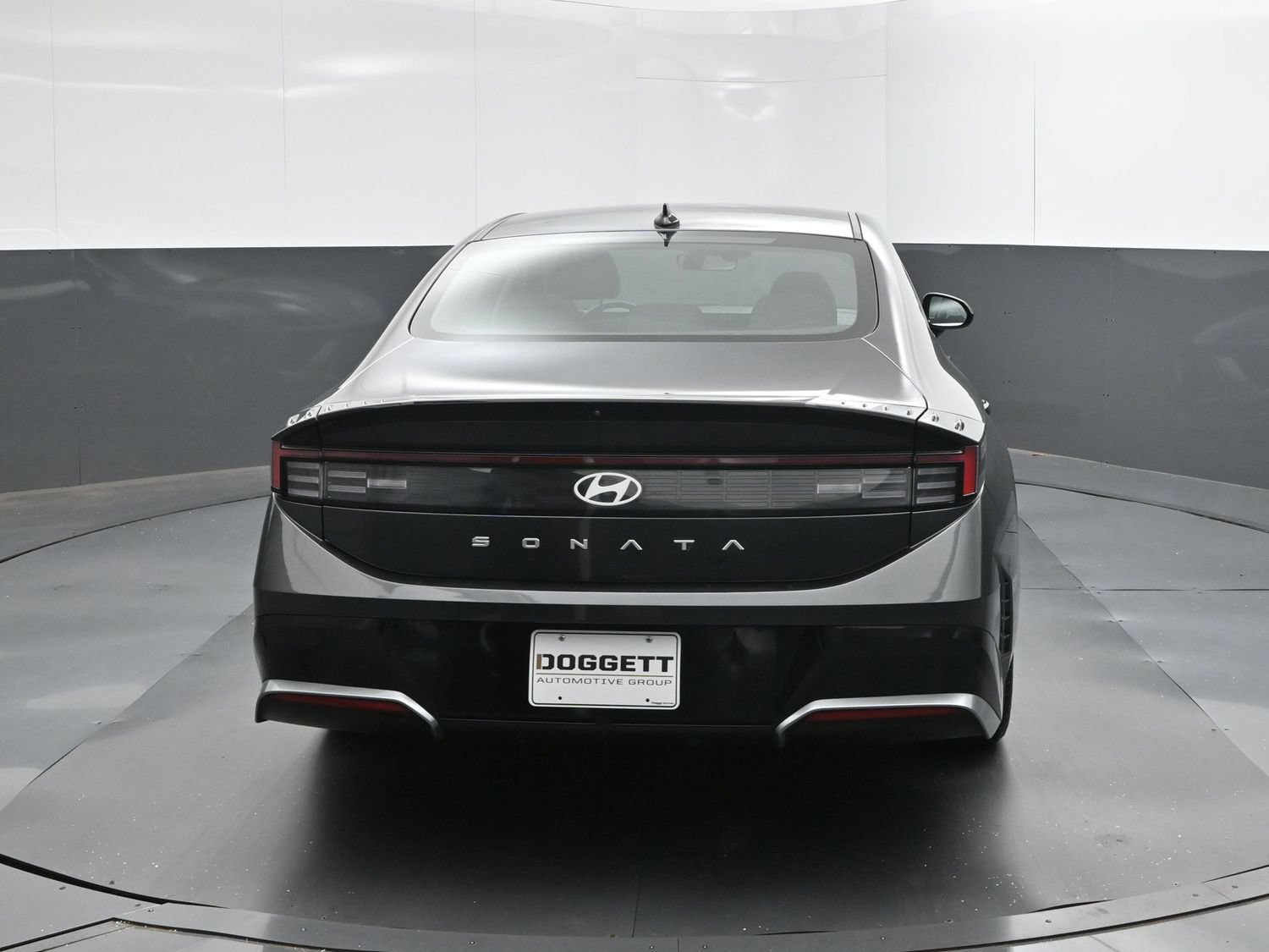 Used 2025 Hyundai Sonata SEL FWD image 5