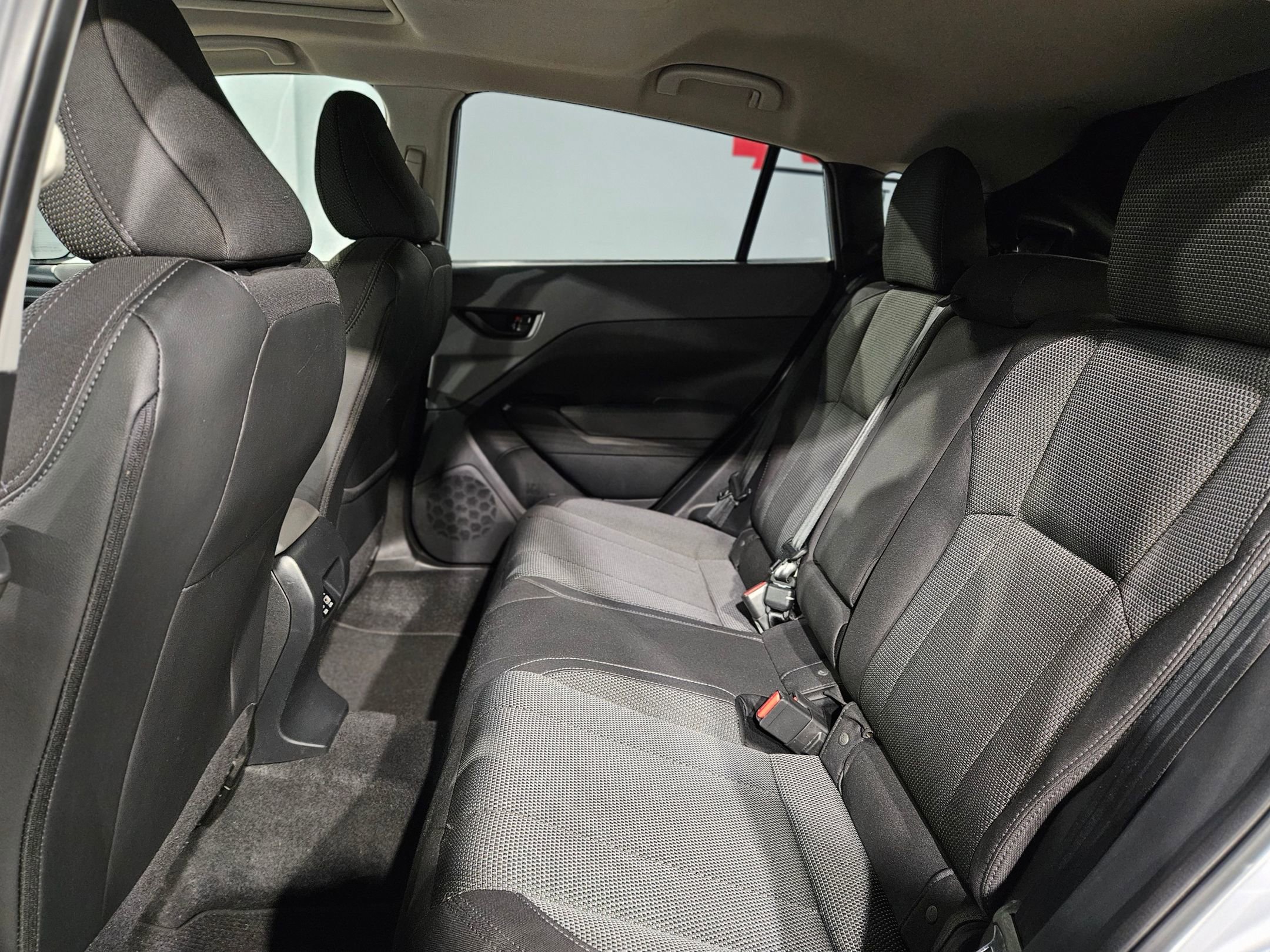 Used 2024 Subaru Crosstrek 2.0i Premium image 37