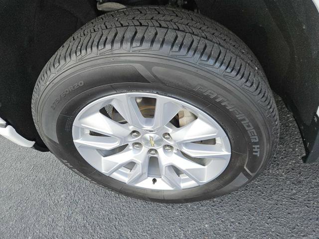 Used 2020 Chevrolet Silverado 1500 Custom w/ Custom Value Package image 12