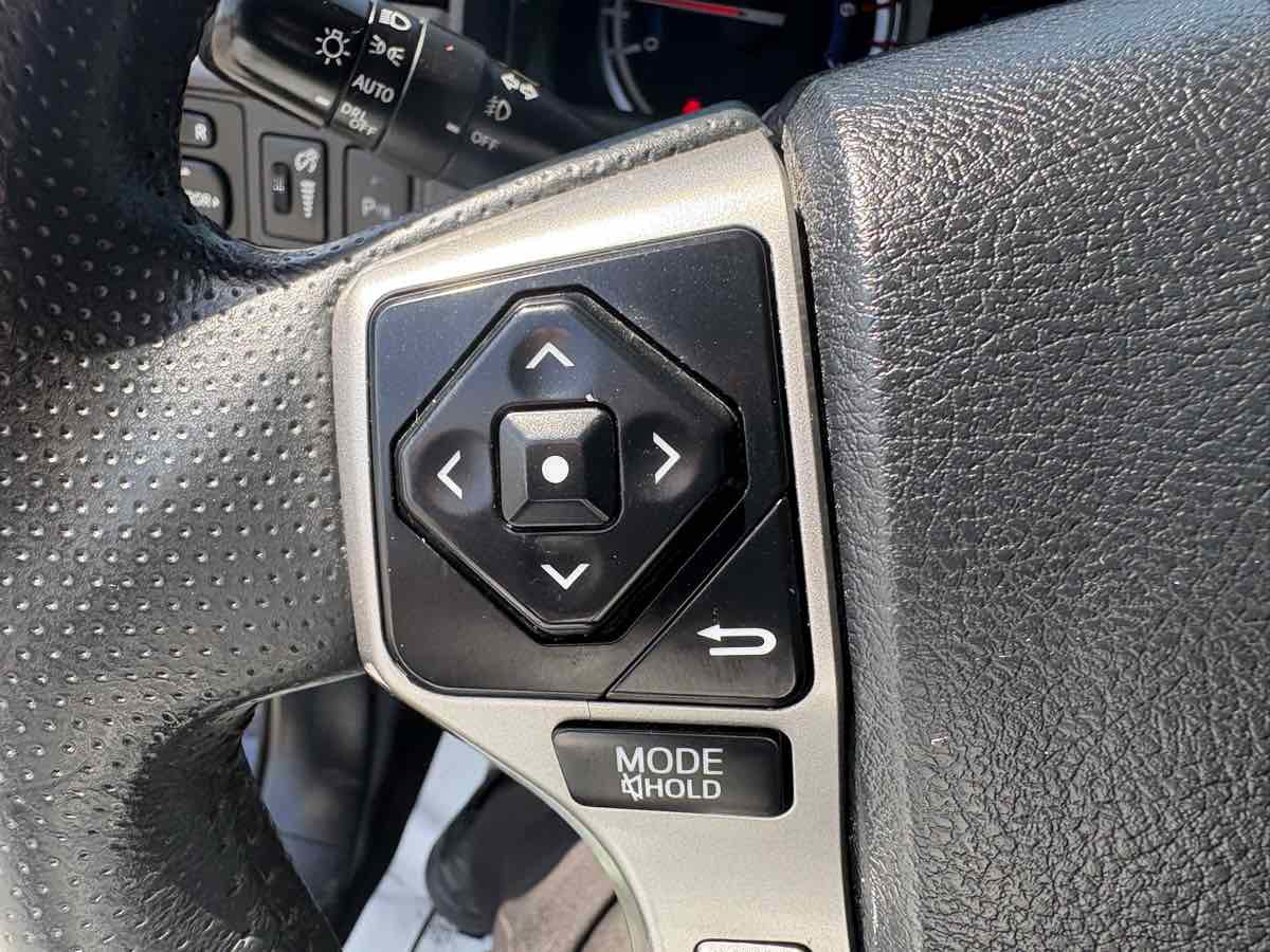 Used 2018 Toyota 4Runner Limited image 30