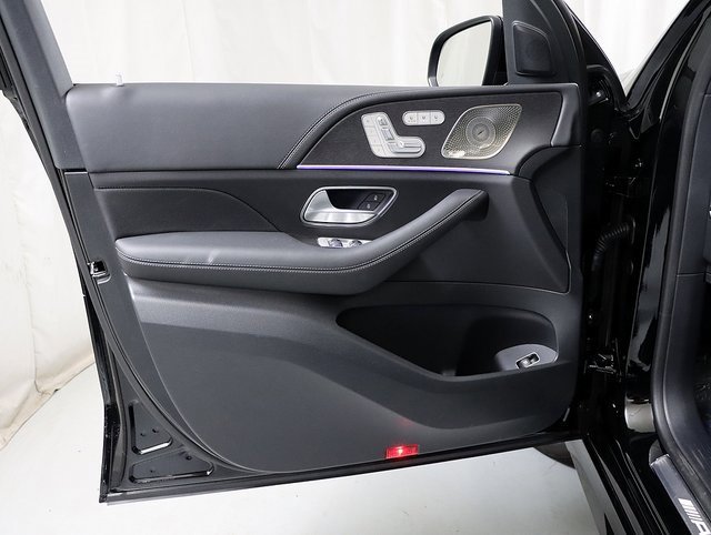 Certified 2025 Mercedes-Benz GLE 53 AMG 4MATIC image 30