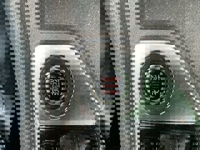 Used 2024 Nissan Sentra SV image 18