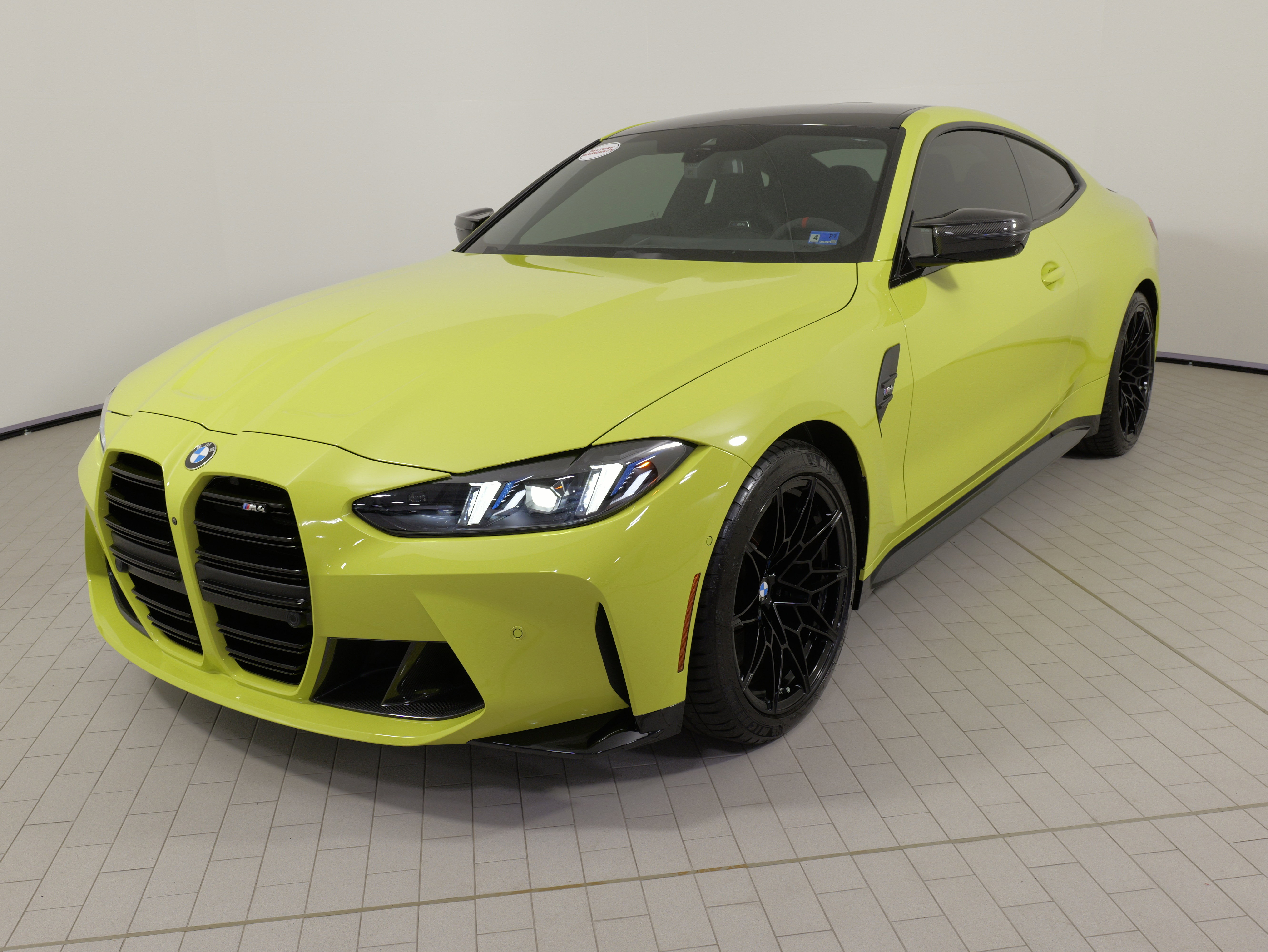 Used 2025 BMW M4 Coupe w/ M Carbon Exterior Package RWD image 4
