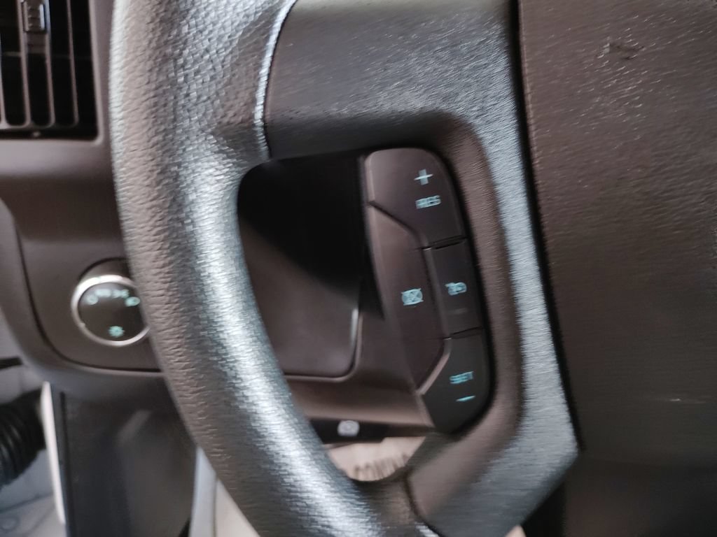 Used 2025 GMC Savana 2500 w/ Driver Convenience Package RWD image 21