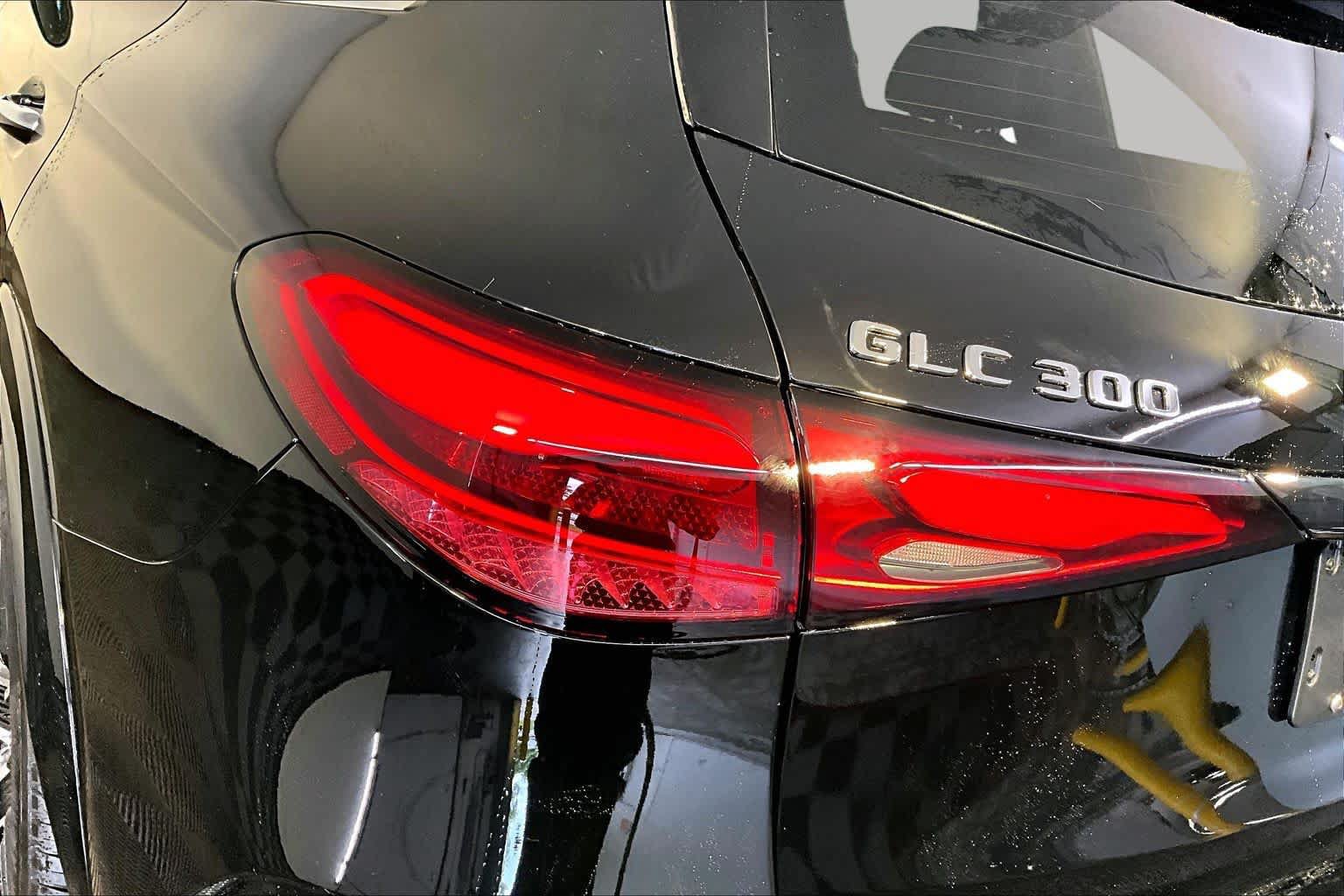 New 2027 Mercedes-Benz GLC 300 4MATIC image 5