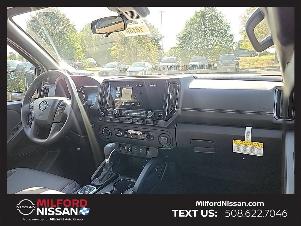 Used 2026 Nissan Frontier SV w/ All-Weather Content Package AWD/4WD image 8