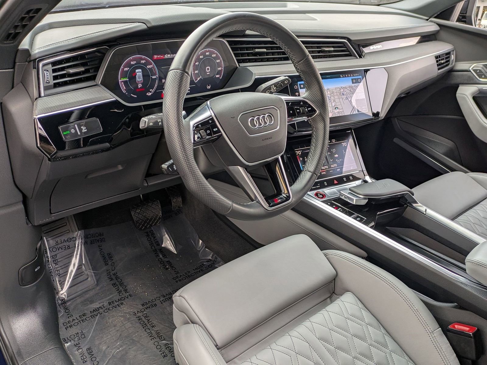 Used 2023 Audi e-tron S Premium Plus w/ Black Optic Package image 15