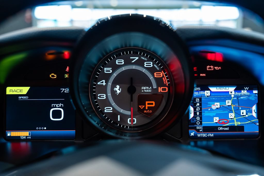 Certified 2023 Ferrari 812 GTS RWD image 32