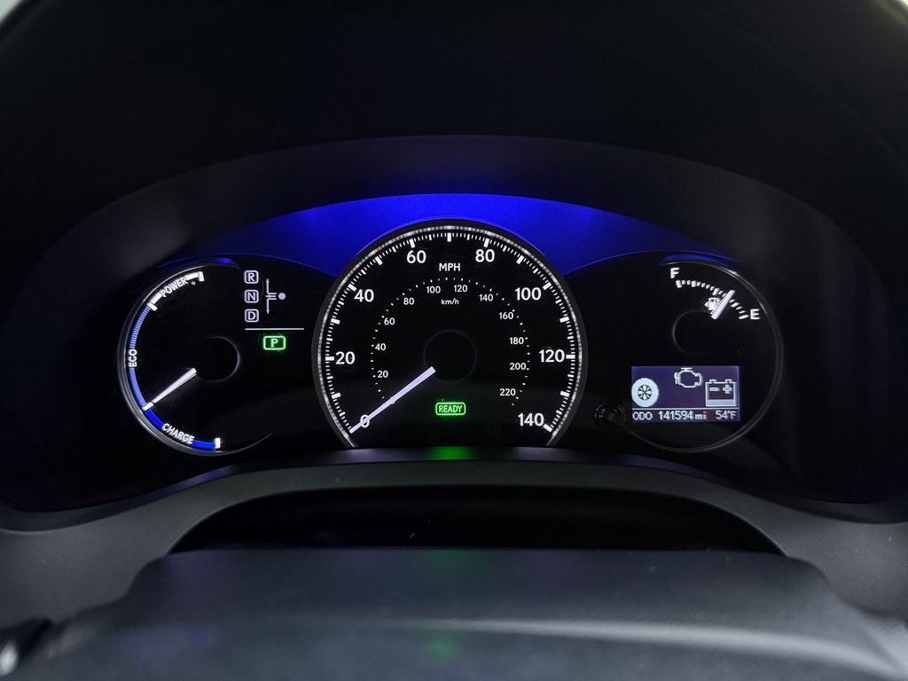 Used 2014 Lexus CT 200h image 32