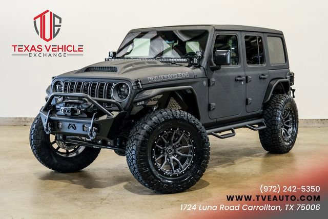 Used 2025 Jeep Wrangler Unlimited Rubicon w/ Technology Group image 1
