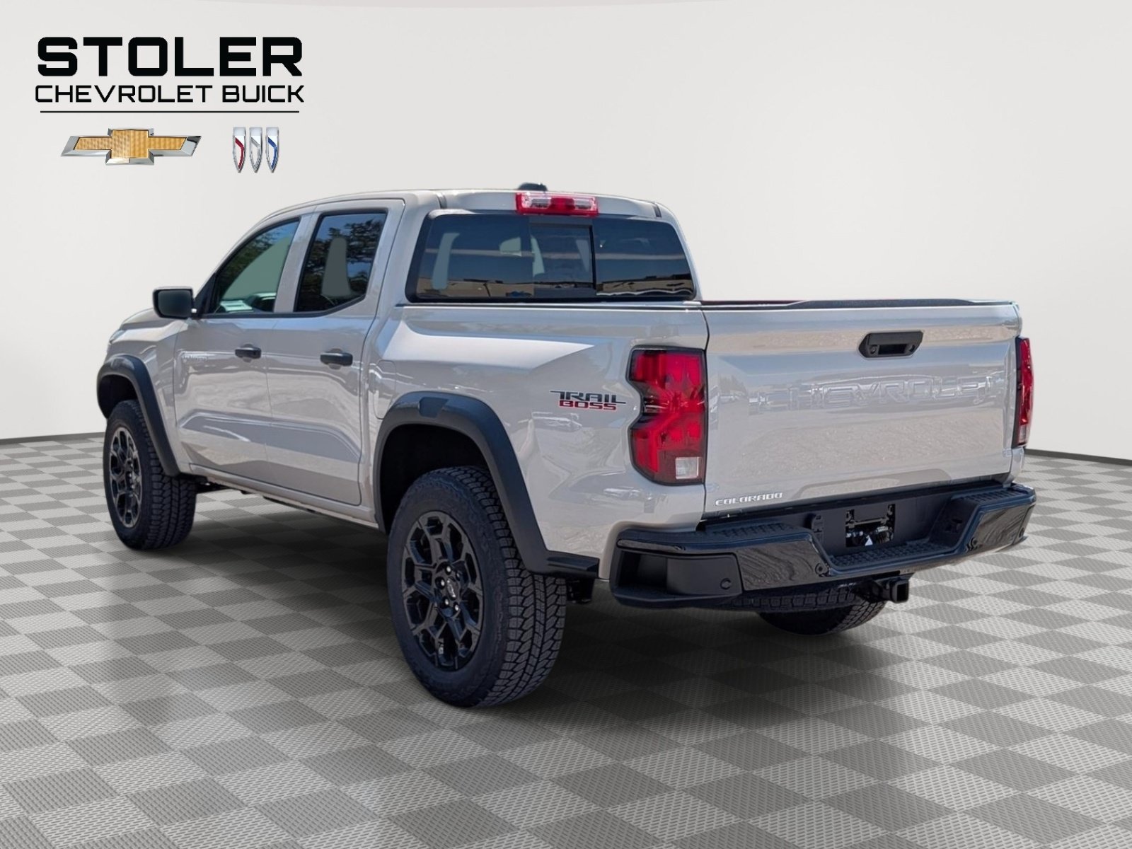 New 2026 Chevrolet Colorado Trail Boss w/ Midnight Edition AWD/4WD image 2