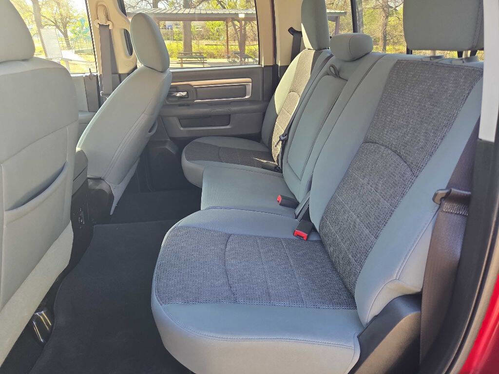 Used 2014 RAM 1500 Lone Star image 24