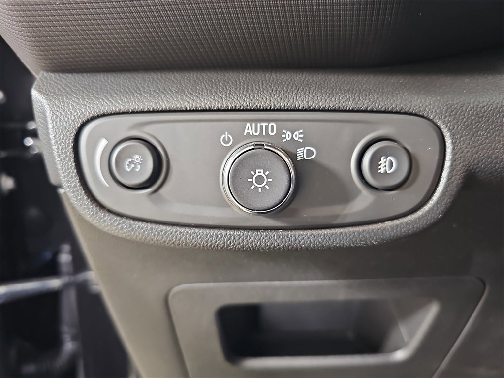 Certified 2023 Chevrolet TrailBlazer LT w/ Convenience Package image 32