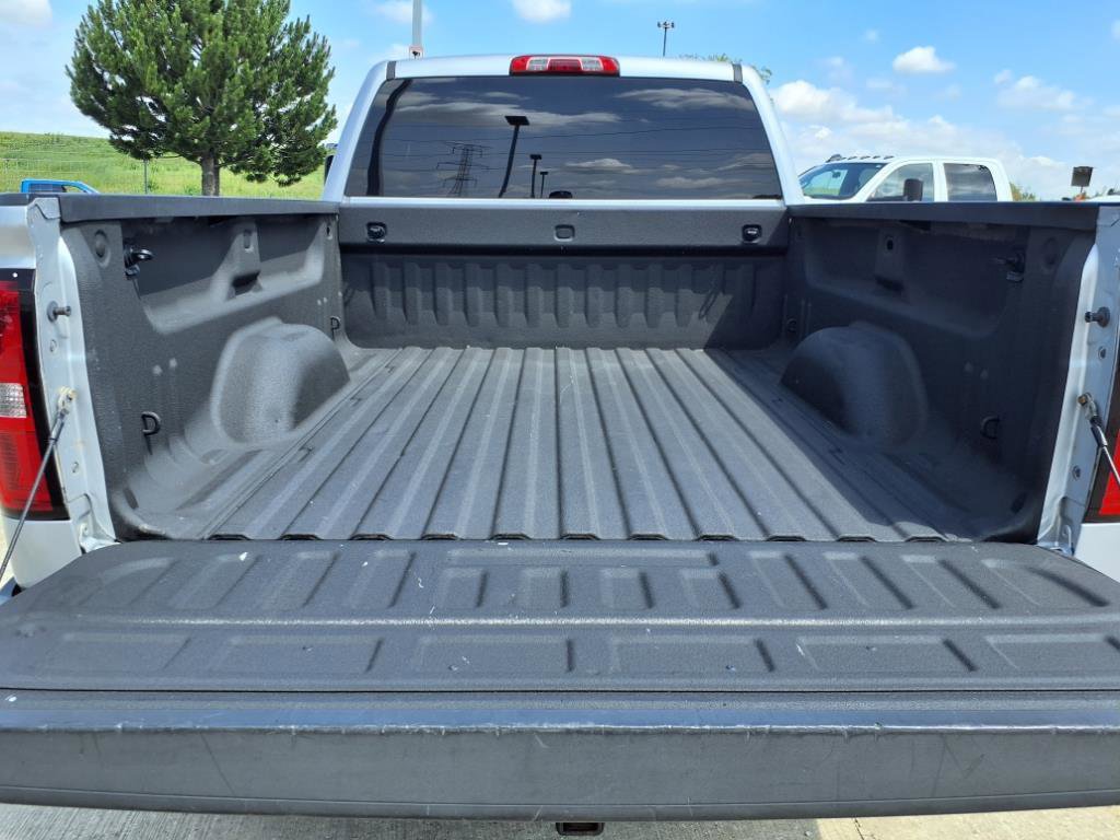 Used 2014 GMC Sierra 1500 SLE w/ SLE Value Package image 16