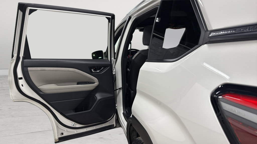 Certified 2025 Subaru Forester Limited w/ Popular Package #2 image 27