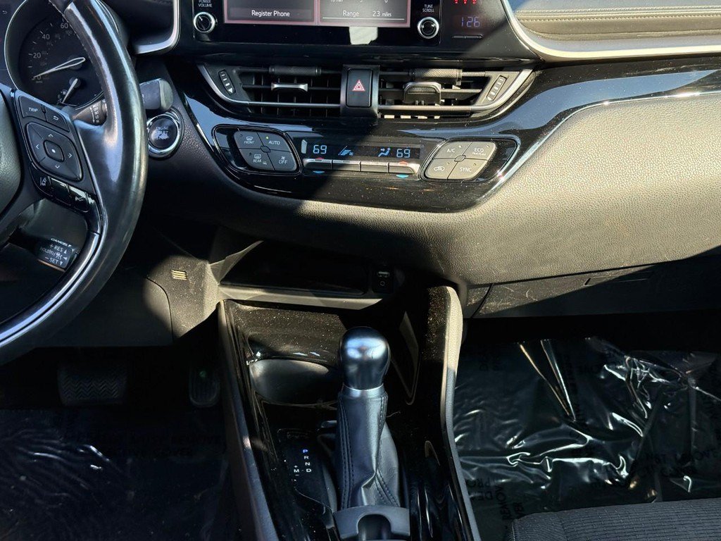 Certified 2019 Toyota C-HR XLE FWD image 16