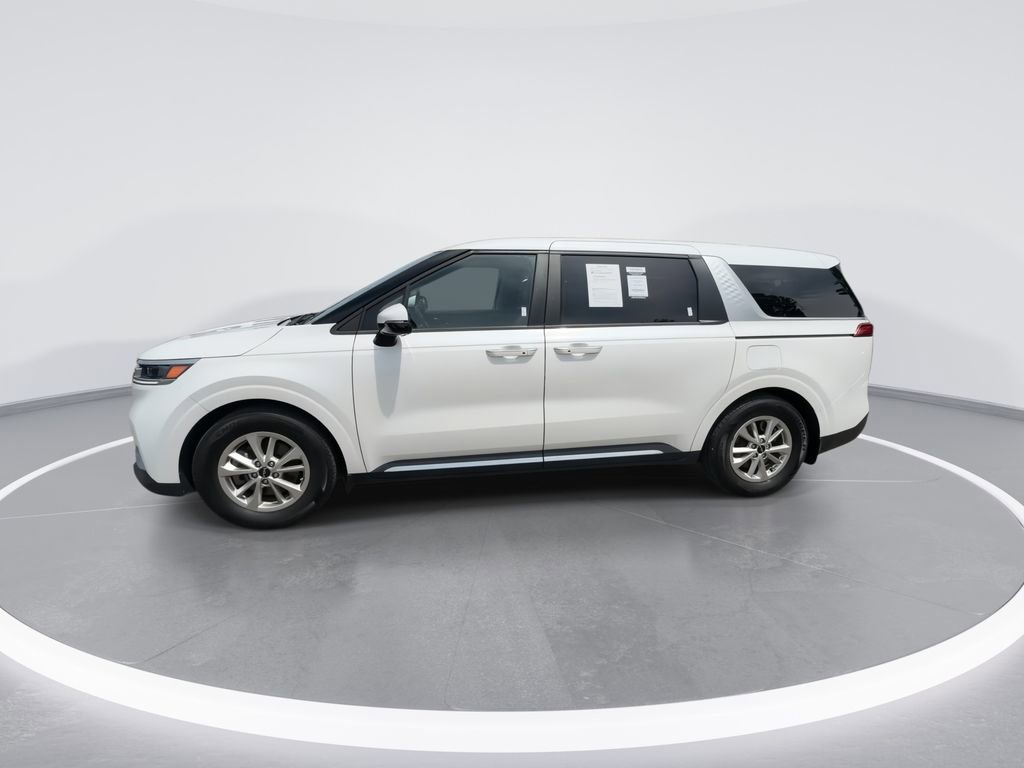 Used 2022 Kia Carnival LX FWD image 5