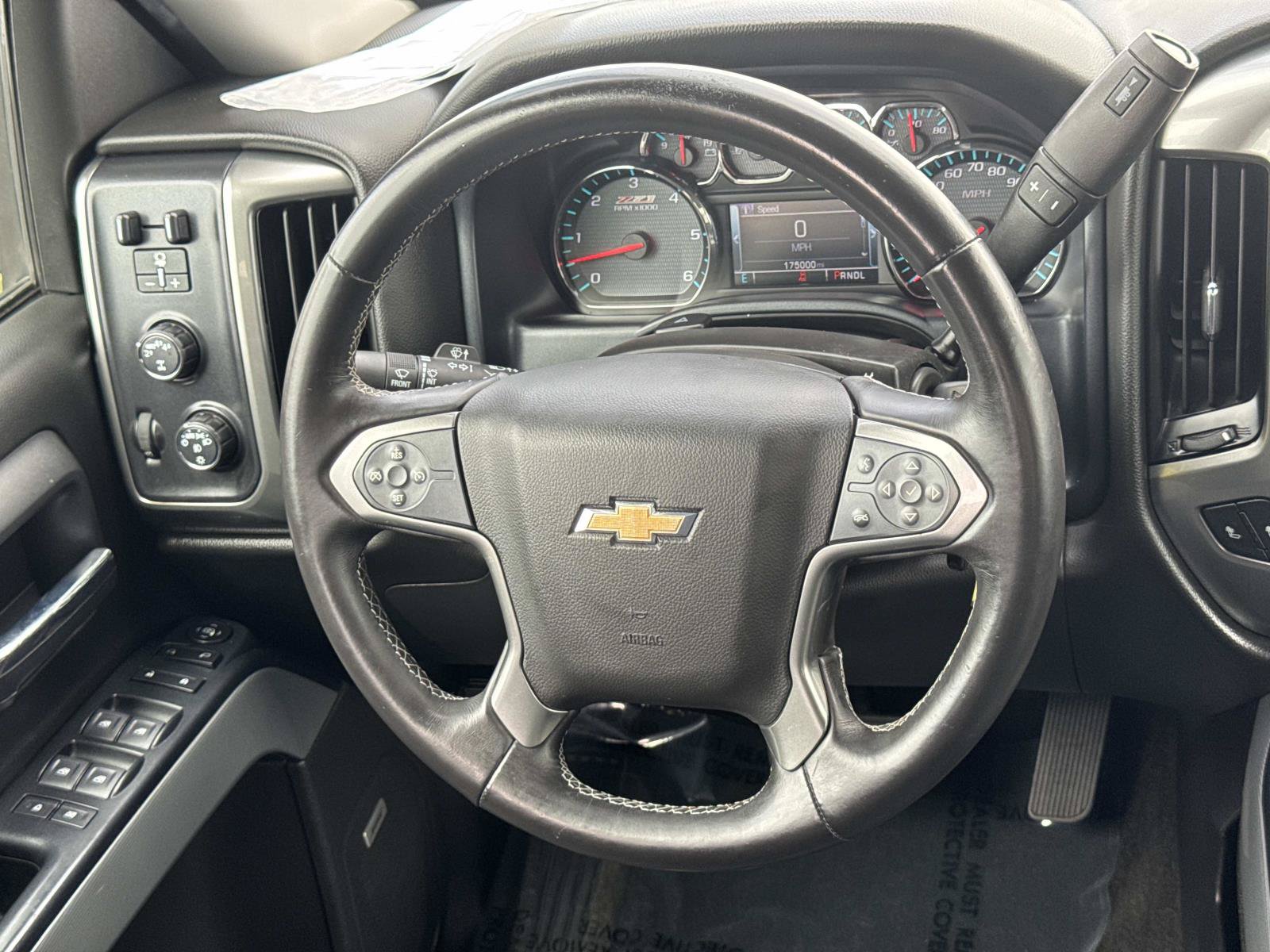 Used 2018 Chevrolet Silverado 1500 LT w/ All Star Edition AWD/4WD image 10