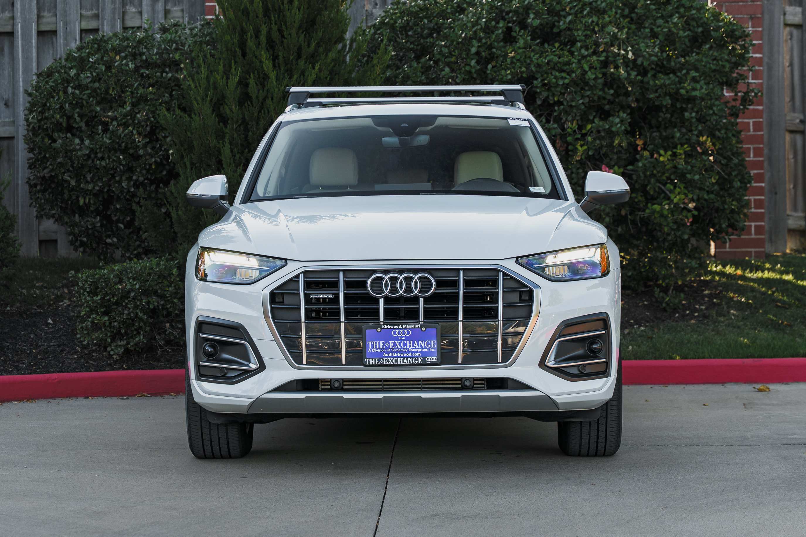Used 2024 Audi Q5 2.0T Premium w/ Convenience Package AWD/4WD image 27