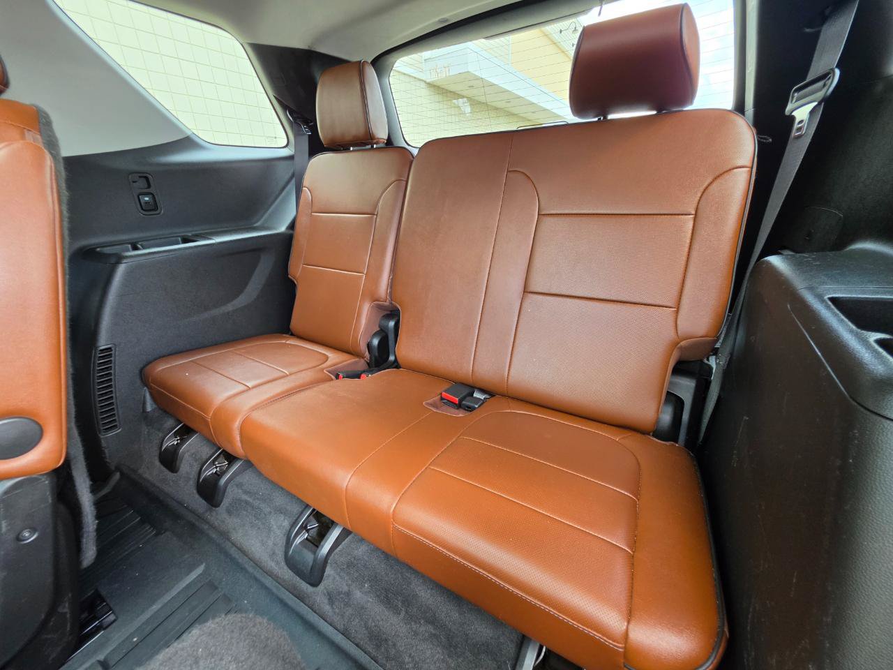Used 2019 Chevrolet Traverse High Country w/ LPO, Floor Liner Package AWD/4WD image 13