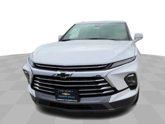 New 2024 Chevrolet Blazer Premier w/ Driver Confidence II Package AWD/4WD image 3