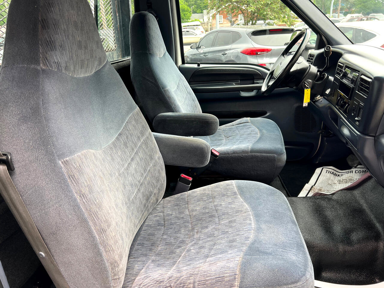 Used 2000 Ford F350 Lariat image 13