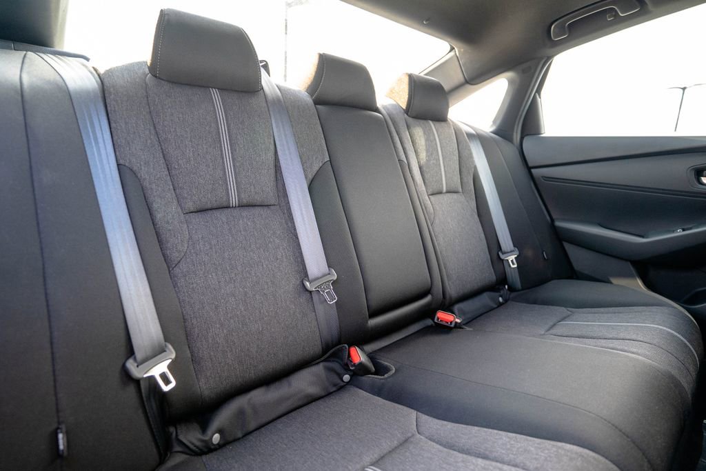 Used 2025 Honda Accord Sport image 33