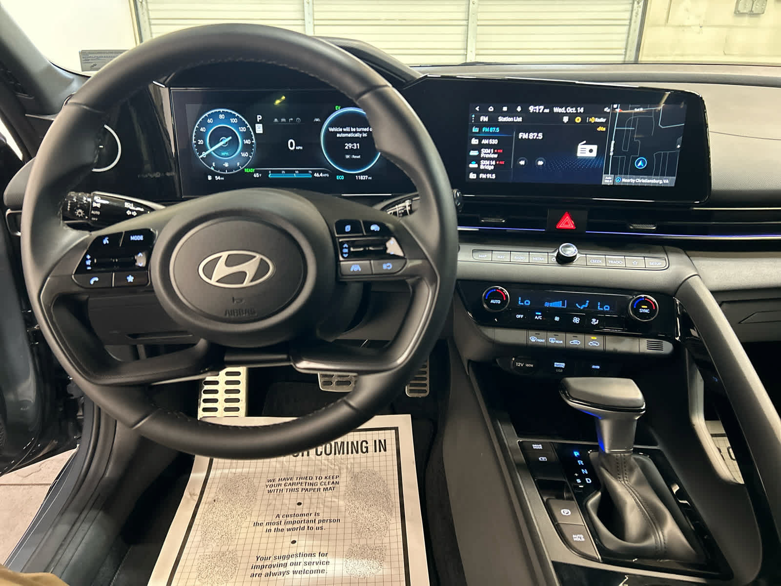 Used 2026 Hyundai Elantra SEL FWD image 24