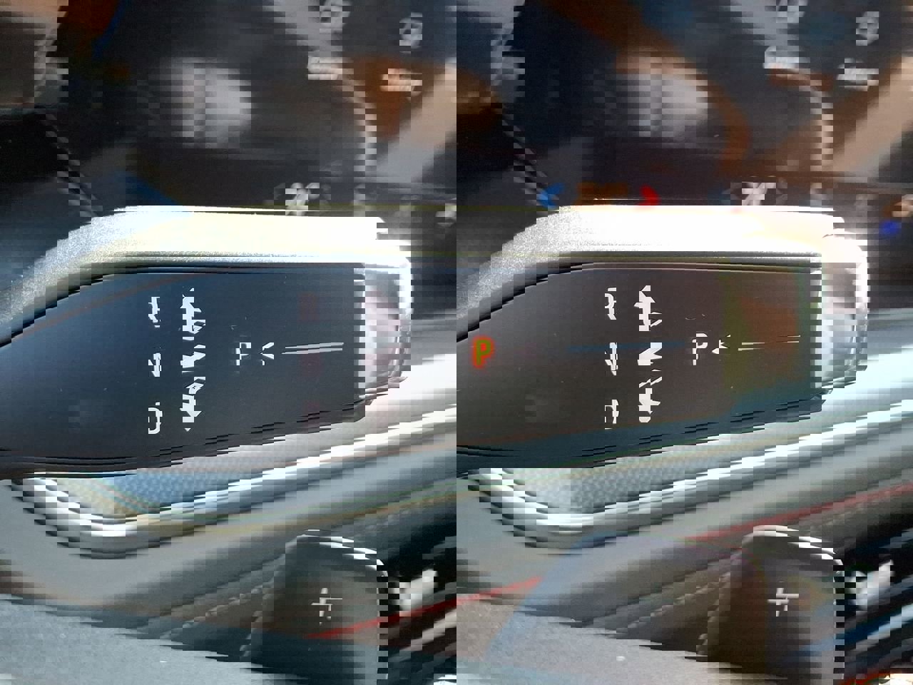 New 2026 Chevrolet Suburban RST w/ RST Capability Package AWD/4WD image 15